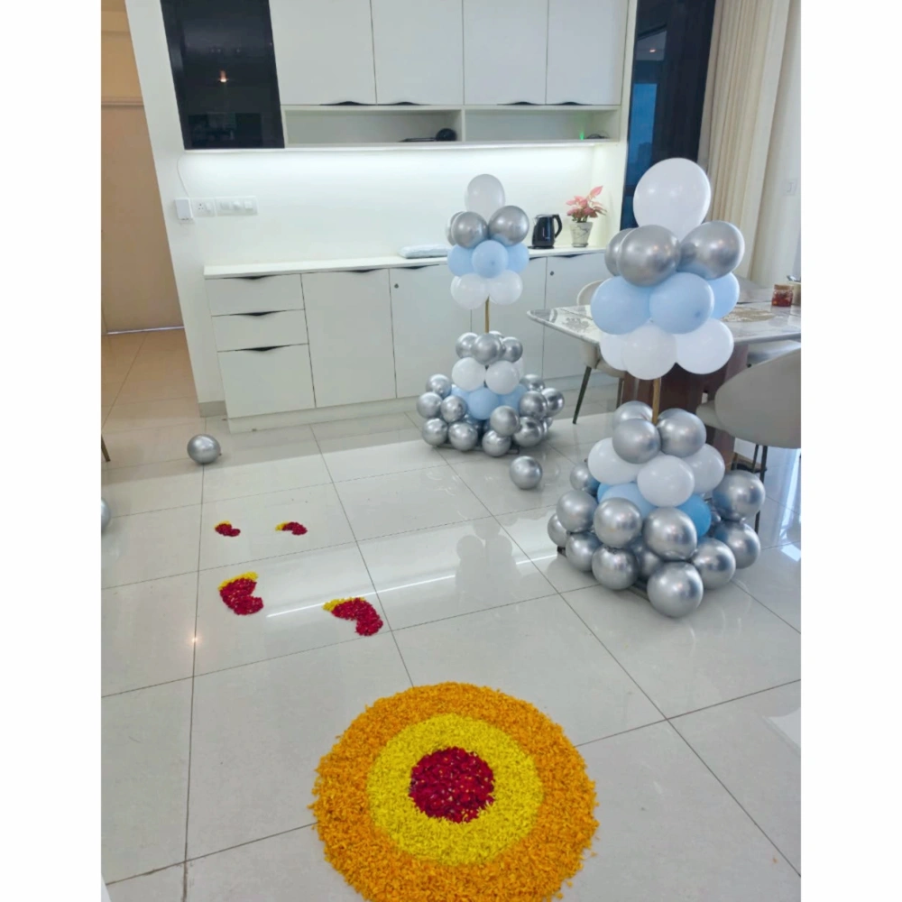 Order welcome baby foil balloon decoration service